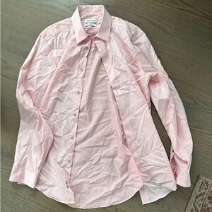 Calvin Klein Soft Pink Performance Shirt size 15/ 32/33